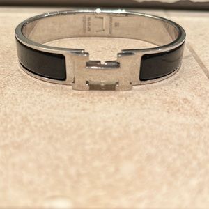 Hermès Enamel Black & Silver Clic Clac H Bracelet